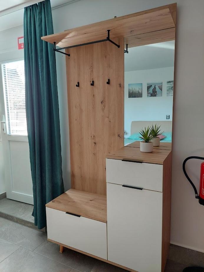 Studio Apartma Zirovnik แซเคลียนาโกเรนสเคม ภายนอก รูปภาพ