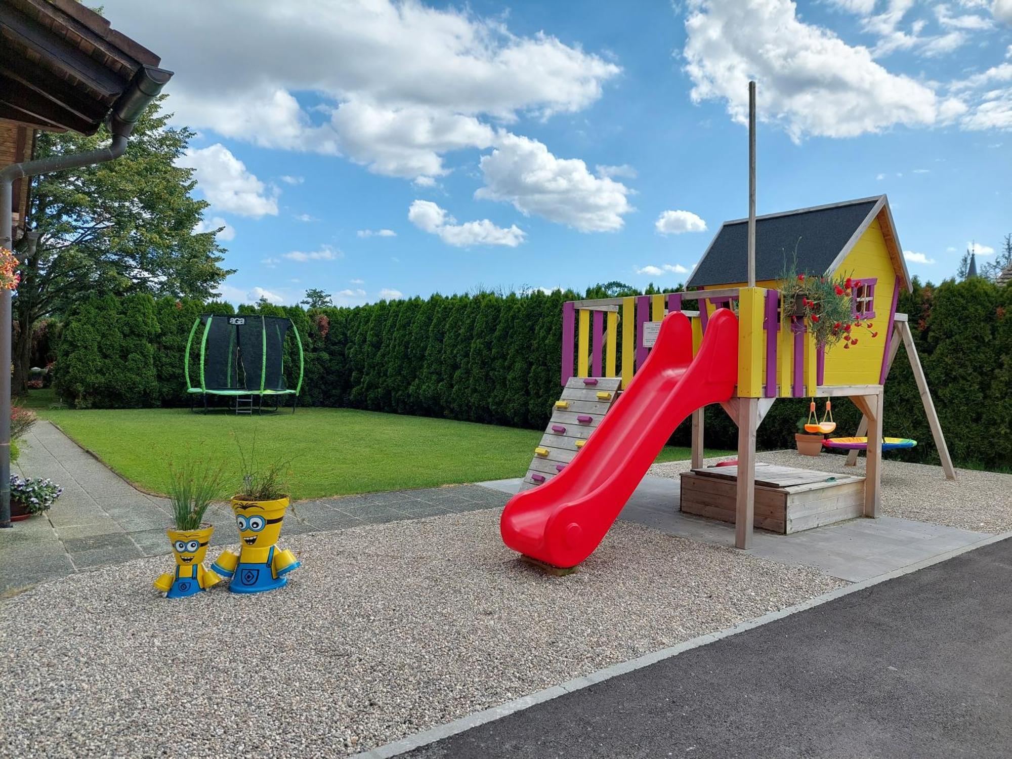 Studio Apartma Zirovnik แซเคลียนาโกเรนสเคม ภายนอก รูปภาพ
