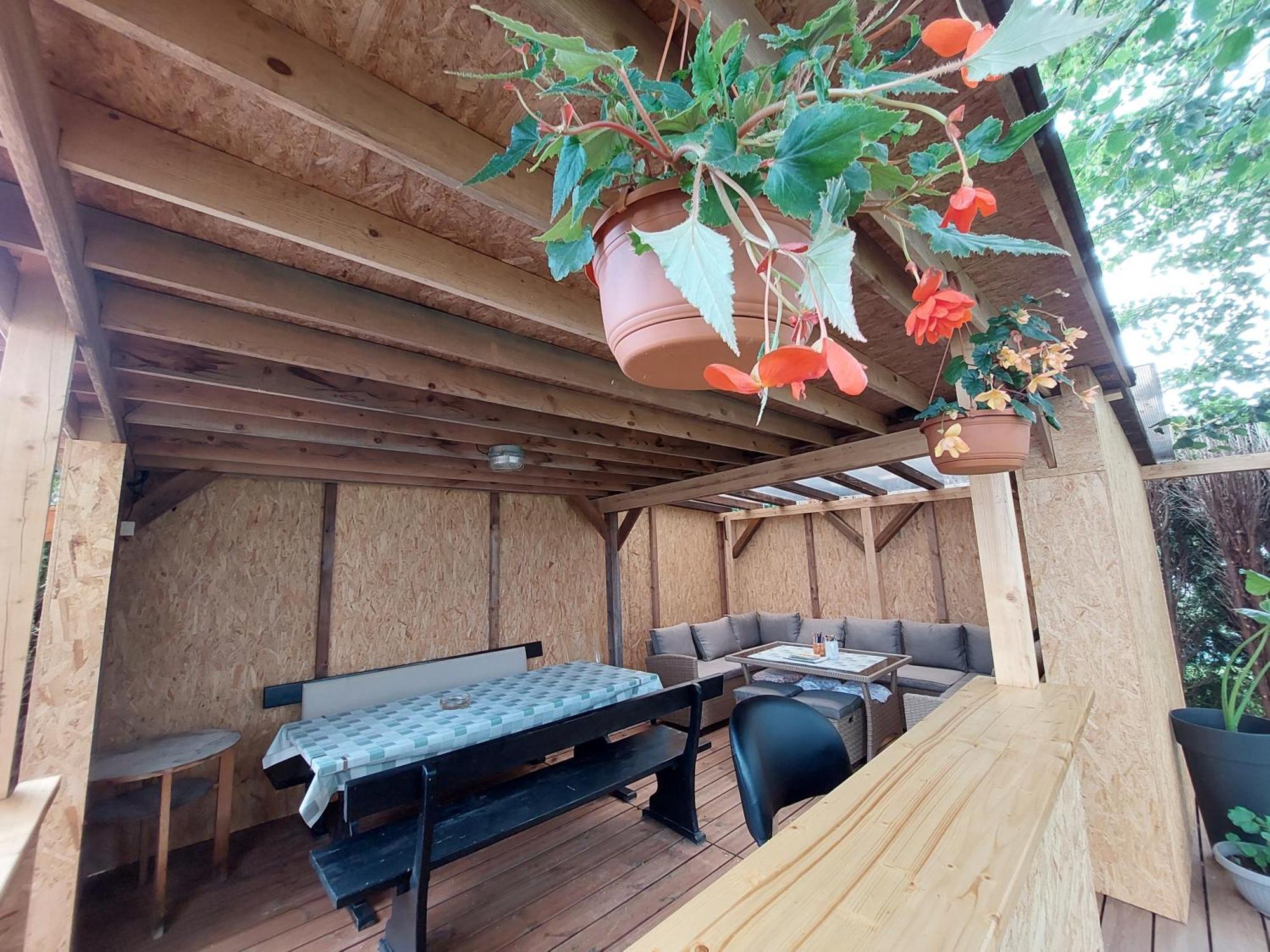 Studio Apartma Zirovnik แซเคลียนาโกเรนสเคม ภายนอก รูปภาพ